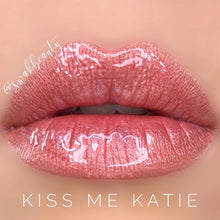 Load image into Gallery viewer, Long-Lasting Liquid Lip Color