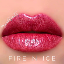 Load image into Gallery viewer, Long-Lasting Liquid Lip Color
