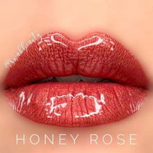 Load image into Gallery viewer, Long-Lasting Liquid Lip Color
