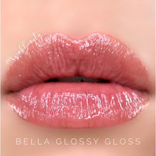 Load image into Gallery viewer, Moisturizing Gloss
