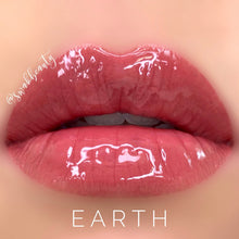 Load image into Gallery viewer, Long-Lasting Liquid Lip Color
